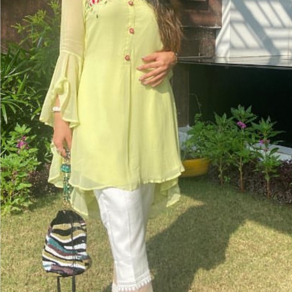 Mint green short kurta ☺️ - Picture 5 of 7